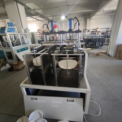 गर्म पिघल चिपकने वाली प्रक्रिया कार्टन मशीन सजावटी कार्य खाद्य कार्टन डिस्पोजेबल लंच बॉक्स