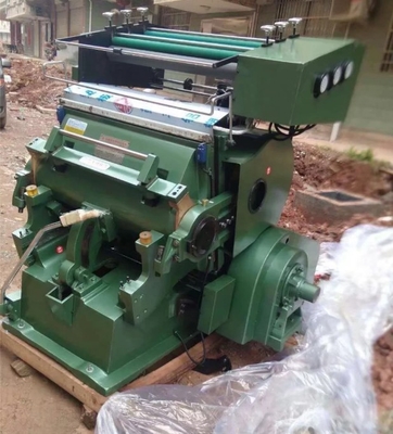 हॉट स्टैम्पिंग एम्बॉस डाई कटिंग मशीन 1040 * 720 HJ-1040T कंप्यूटर
