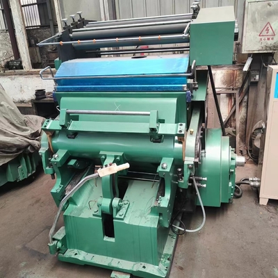 12KW लंबे समय तक चलने वाली एम्बॉस मशीन HJ-930T 640mm फ़ॉइल फ़ीड लंबाई