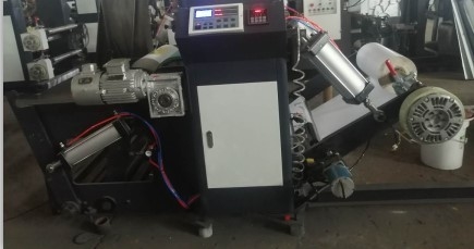 HJ-61400 फ्लेक्सोग्राफ़िक प्रिंटिंग मशीन 1400 मिमी चौड़ाई 10-70 मीटर/मिनट गति