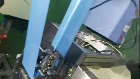 सीई डिस्पोजेबल बेड शीट बनाने की मशीन 70PCS / मिनट KN95 हाई स्पीड मास्क बनाने की मशीन